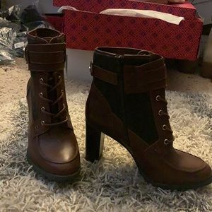 NBW Antonio Melani Brown brown and green chunky heel boot size 8.5